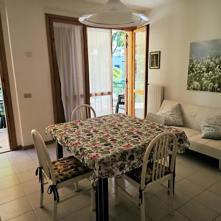 R07 - Trilocale Con Terrazzo E Garage *