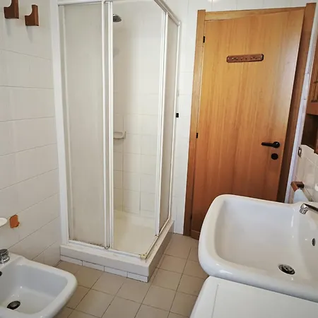 R07 - Trilocale Con Terrazzo E Garage