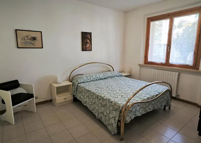 Διαμέρισμα R07 - Trilocale Con Terrazzo E Garage *