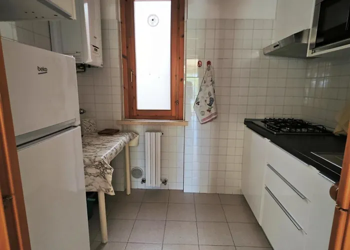 R07 - Trilocale Con Terrazzo E Garage Διαμέρισμα Numana