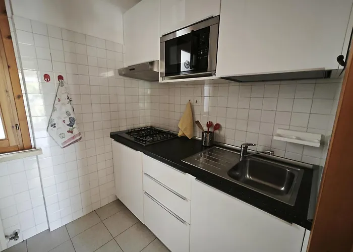 Διαμέρισμα R07 - Trilocale Con Terrazzo E Garage *